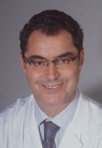 Radoslaw Spiewak European Society of Contact Dermatitis, ESCD, Institute of Dermatology, instytut dermatologii, congress, Derk P. Bruynzeel, James Ferguson, Radoslaw Spiewak, Cezary Kowalewski, Peter Schmid-Grendelmeier, Joanna Narbutt, Radoslaw Spiewak, Hanna Wolska, meeting, symposium, course, photobiology photodamage of the skin, skin barrier and the UV, sunscreens and skin protection, common and rare photodermatoses, photoallergy, phototherapy, diagnosis and treatment of photodermatoses, quality of life in photodermatoses, patient education and public health issues related to photodermatoses, photopatch test, patch test, photoallergy, photocontact dermatitis, photo contact dermatitis, contact allergy, sun allergy, dermatology, allergology, skin diseases, allergy, conference, course, workshop, Krakow, Cracow, Cracovie, Poland, Europe, EU, meeting, course, conference, 18 september 2009, 19 september 2009